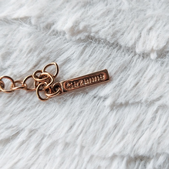 Faux Pearl and Crystal Gold Choker Necklace - Picture 4 of 4